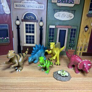 Lot of 6 Toy Major Trading Dinosaurs Figures 2008